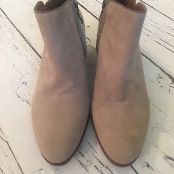 NWOB Sam Edelman “Petty” Chelsea Bootie - Picture 5 of 7